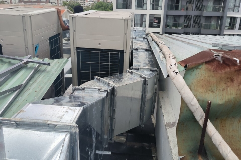 SỬA CHỬA DI DỜI DÀN NÓNG MÁY LẠNH VĂN PHÒNG TẠI QUẬN 4